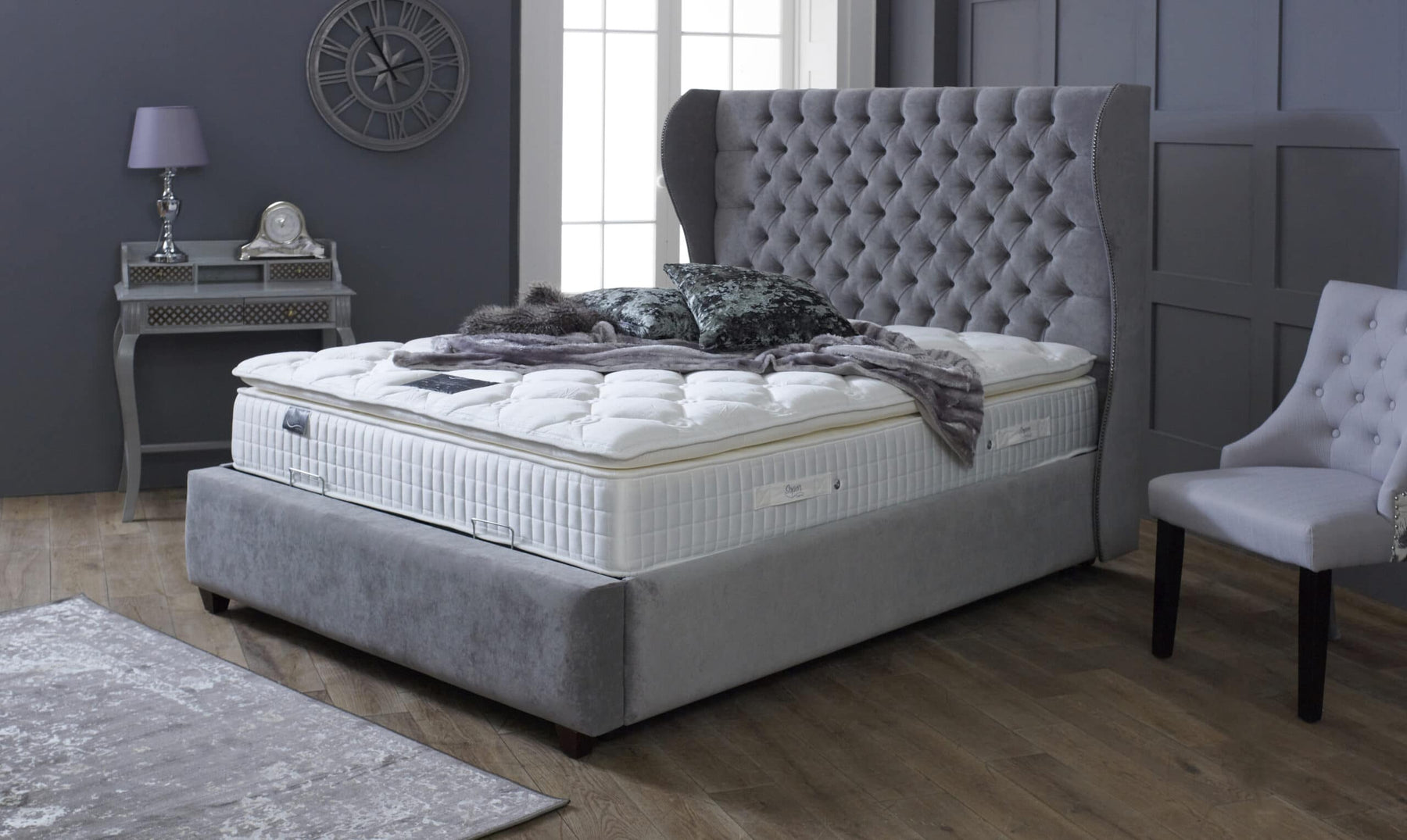 chesterfield-Divan Ottoman Bed